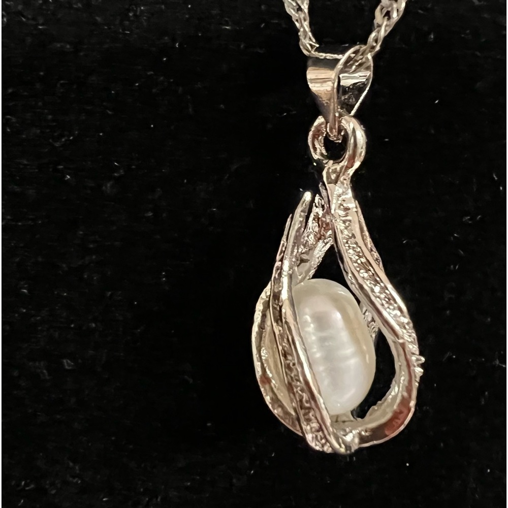Freshwater Pearl Set Necklace Surrounded 18k Gold Plated Cage w white Sapphires - Picture 7 of 12